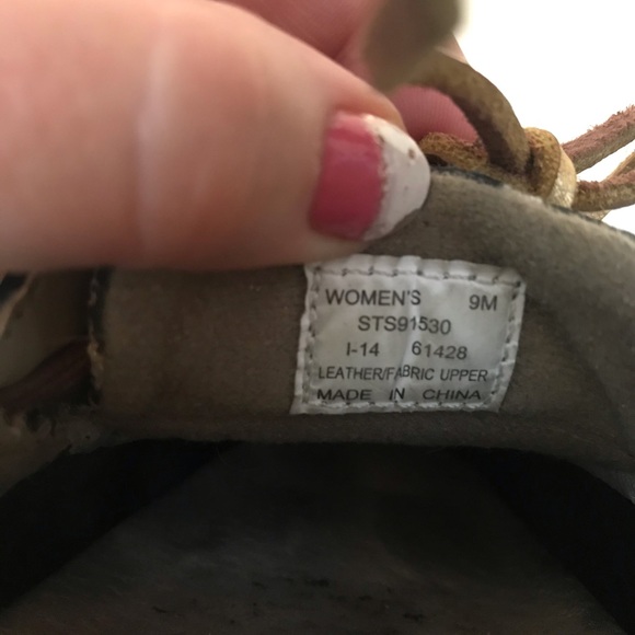 Sperry Boat Shoes - Picture 7 of 8